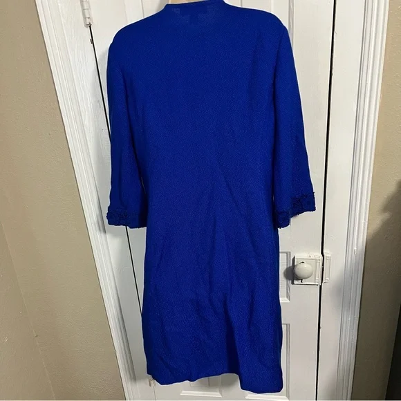 St. John Royal Blue Button Front Longline Cardigan Size 10 - Picture 6 of 10